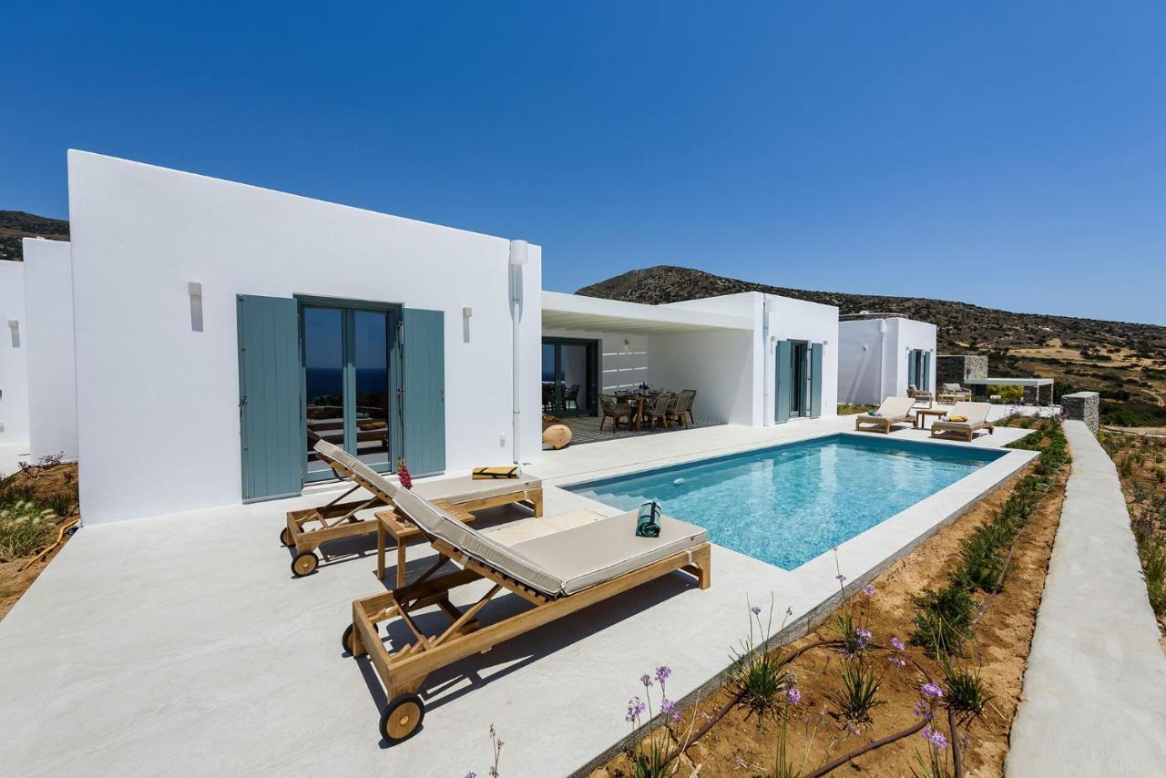 Villa Complex White And Rocks Páros Eksteriør billede