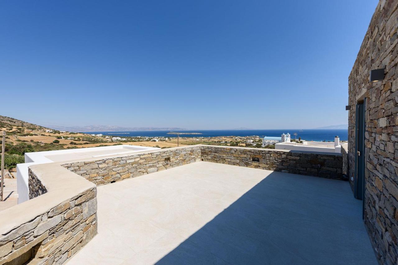 Villa Complex White And Rocks Páros Eksteriør billede