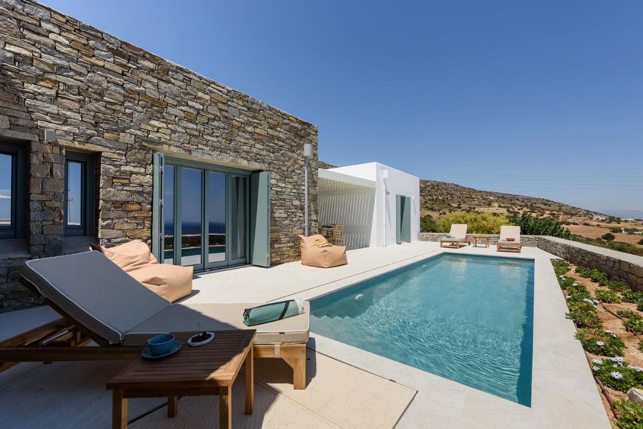 Villa Complex White And Rocks Páros Eksteriør billede